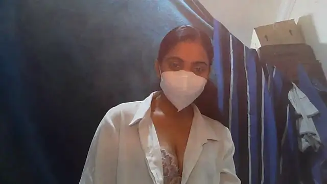 shainiasha1 online show from June 7, 2026, 3:05 pm