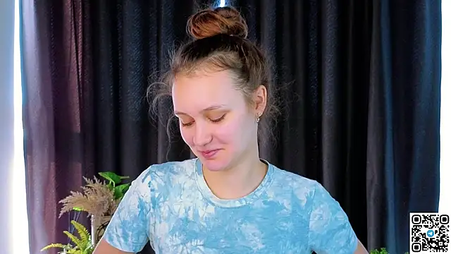 FoxFever online show from November 3, 2025, 6:58 am