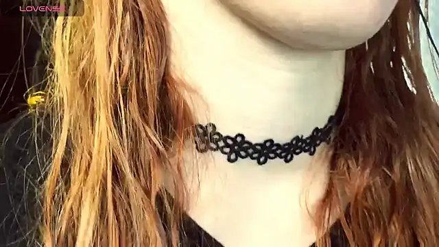 Veksal1a online show from November 26, 2025, 8:26 am