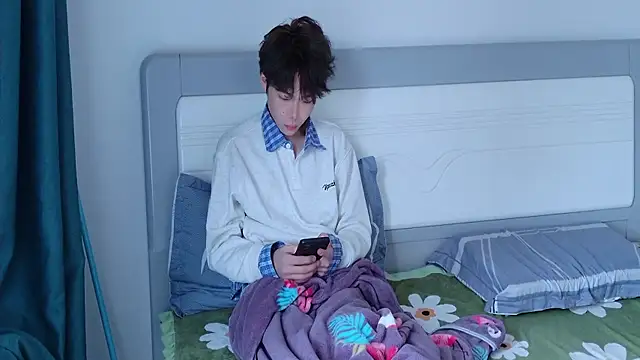 Stuffy-111 online show from October 20, 2025, 4:24 am