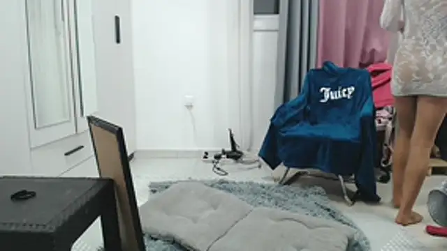 Your Desires07 online show from October 25, 2025, 10:15 pm