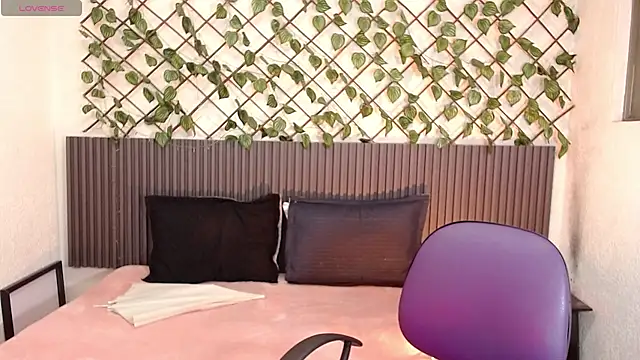 Dark Niight  online show from February 14, 2026, 12:57 pm