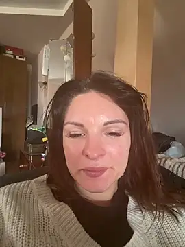 kinkysarahx online show from March 31, 2026, 12:27 pm