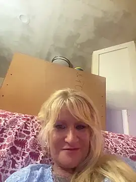 Bornbutiful online show from March 15, 2026, 1:00 am