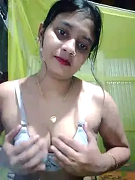 sexylive1100 online show from November 4, 2025, 10:09 pm