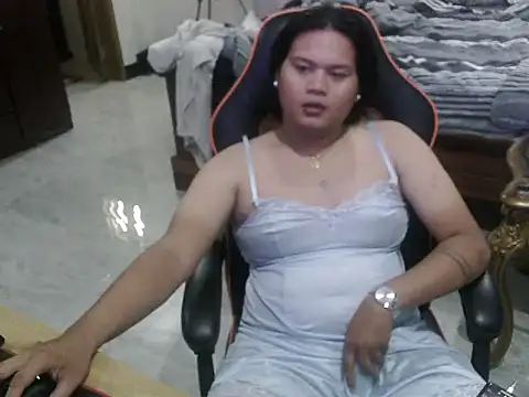 Snapshot of Zoe_fenlon chatting on October 29, 2025, 3:42 am Zoe fenlon online show from October 29, 2025, 3:42 am