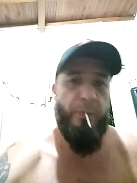 Snapshot of barbas880914 chatting on October 16, 2025, 11:39 pm barbas880914 online show from October 16, 2025, 11:39 pm