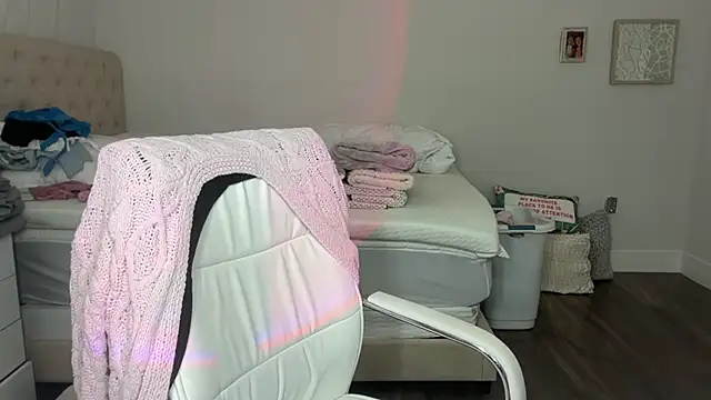 Amberjayxox0 online show from April 2, 2026, 1:58 am