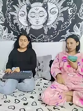 emily n abby online show from June 9, 2026, 1:12 pm