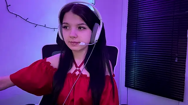 Snapshot of HanaMantanaDell chatting on January 14, 2026, 4:01 pm HanaMantanaDell online show from January 14, 2026, 4:01 pm