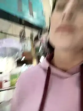 Luna 7777 online show from November 1, 2025, 1:02 pm