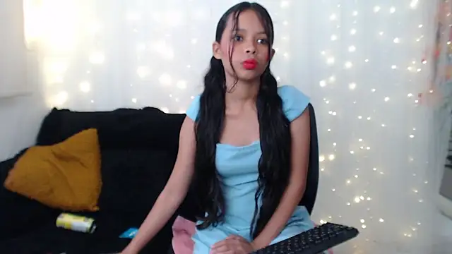 sharon ivanna12 online show from October 24, 2025, 7:21 pm