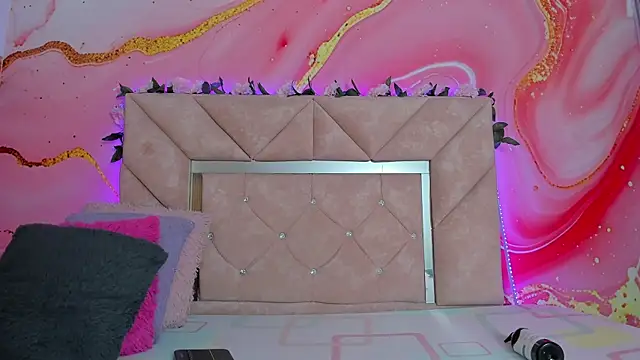 Snapshot of mia__blaze__ chatting on January 17, 2026, 3:22 am mia blaze online show from January 17, 2026, 3:22 am