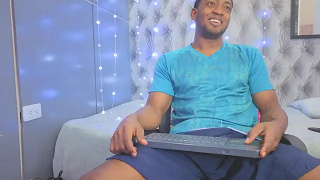 Stevenbrand online show from December 2, 2025, 7:09 pm