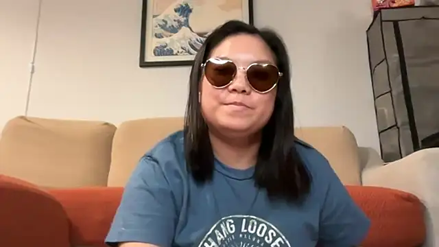 SweetBunny94 online show from May 14, 2026, 4:08 am