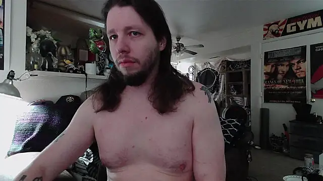 biggerisbetter12 online show from March 15, 2026, 8:59 pm