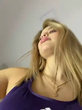  Alicee 1 online show from March 8, 2026, 2:04 am