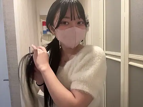 Snapshot of pinkudayo_girl chatting on May 9, 2026, 2:11 pm pinkudayo girl online show from May 9, 2026, 2:11 pm