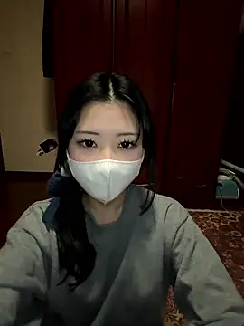 Snapshot of _Mirei_ chatting on November 14, 2025, 8:35 am Mirei online show from November 14, 2025, 8:35 am