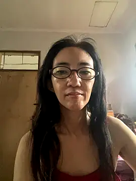 princessD077 online show from October 29, 2025, 6:37 am