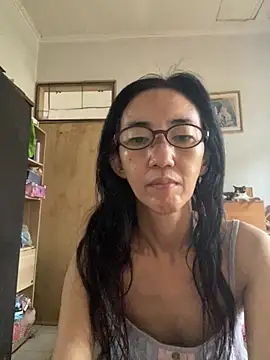 princessD077 online show from November 6, 2025, 6:36 am