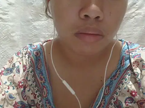 ChubbyButty online show from April 13, 2026, 11:16 am