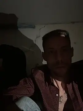 Snapshot of Drgghjkkk chatting on February 7, 2026, 5:44 am Drgghjkkk online show from February 7, 2026, 5:44 am