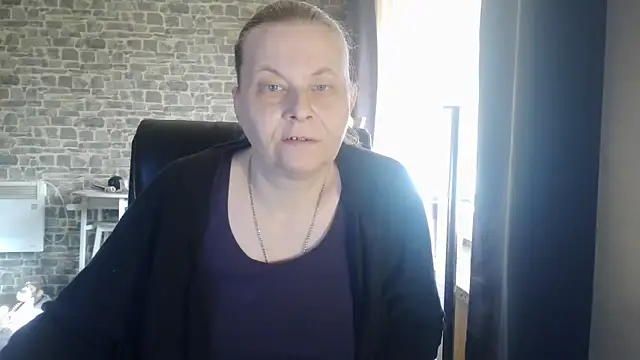 Diamond Bite online show from October 29, 2025, 8:38 am