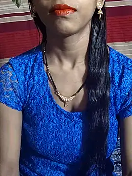 Itz Aisha   online show from November 3, 2025, 5:09 am