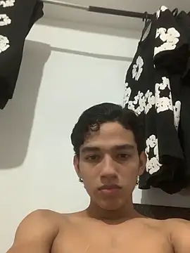 Alex king17 online show from April 5, 2026, 6:43 am