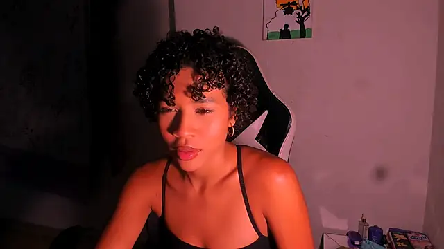 Snapshot of bad_girl_xxx chatting on April 29, 2026, 2:15 am bad girl xxx online show from April 29, 2026, 2:15 am