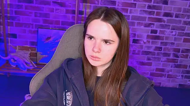 May Bloom online show from April 15, 2026, 2:13 pm