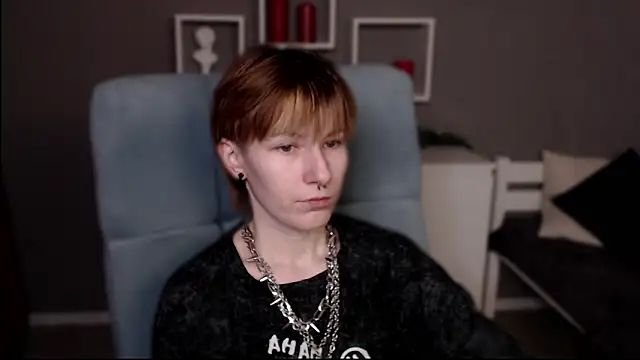 guitarandangell online show from March 8, 2026, 2:04 am