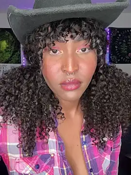 Snapshot of DaisyMynx chatting on October 29, 2025, 3:09 am DaisyMynx online show from October 29, 2025, 3:09 am