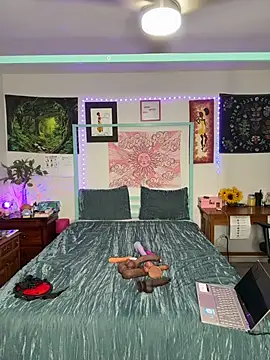 DaisyMynx online show from November 21, 2025, 3:27 am