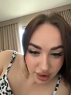 KiraSunshine online show from January 17, 2026, 3:00 am