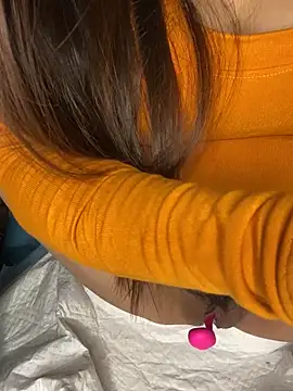 Minhee22 online show from February 5, 2026, 5:28 pm