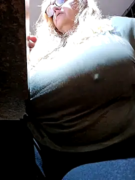 JennyInVegas online show from March 19, 2026, 3:05 pm