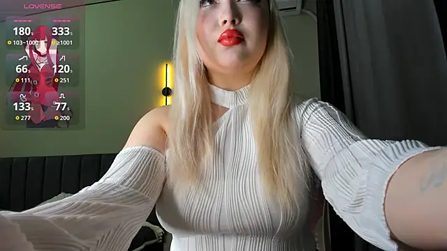 Snapshot of planes_girl chatting on October 20, 2025, 1:11 pm planes girl online show from October 20, 2025, 1:11 pm