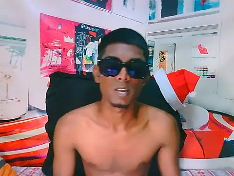 IndianThuggin online show from December 15, 2025, 5:39 pm