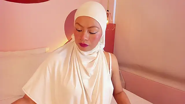 SophiaBeckerr online show from November 13, 2025, 7:13 pm