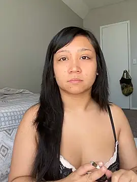 babygirlesme online show from June 4, 2026, 5:30 pm
