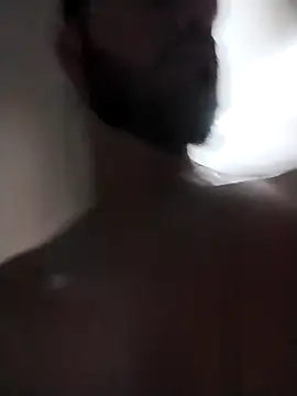 Branquinhowm online show from November 12, 2025, 2:23 am