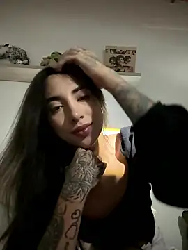 valeriahornier online show from January 8, 2026, 6:48 am