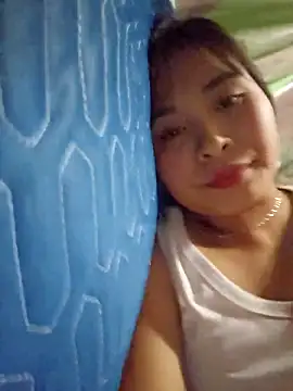 Squirrel-Pear online show from December 21, 2025, 2:46 pm