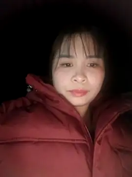 Squirrel-Pear online show from January 15, 2026, 2:43 pm