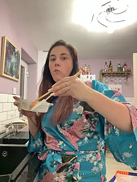 Snapshot of YourFrenchFeliciexo chatting on October 24, 2025, 8:27 pm YourFrenchFeliciexo online show from October 24, 2025, 8:27 pm