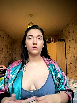 Snapshot of YourFrenchFeliciexo chatting on December 14, 2025, 1:27 pm YourFrenchFeliciexo online show from December 14, 2025, 1:27 pm