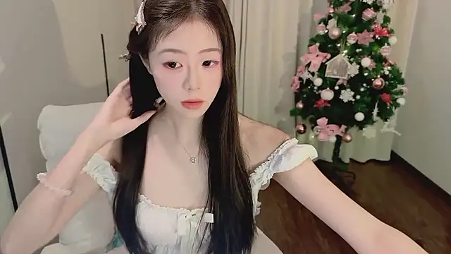 Onecutelittle online show from January 14, 2026, 5:57 am