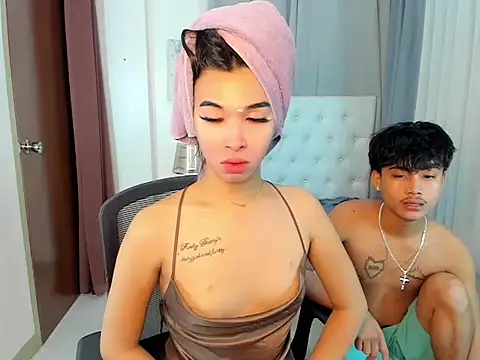 Snapshot of hardcocktwink chatting on November 14, 2025, 4:38 pm hardcocktwink online show from November 14, 2025, 4:38 pm